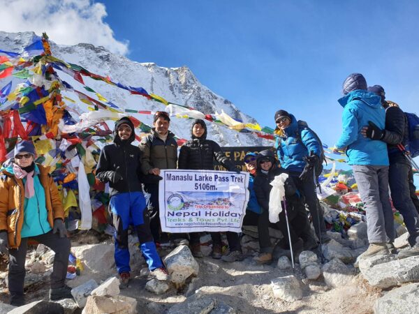 Manaslu Larke Pass Trek