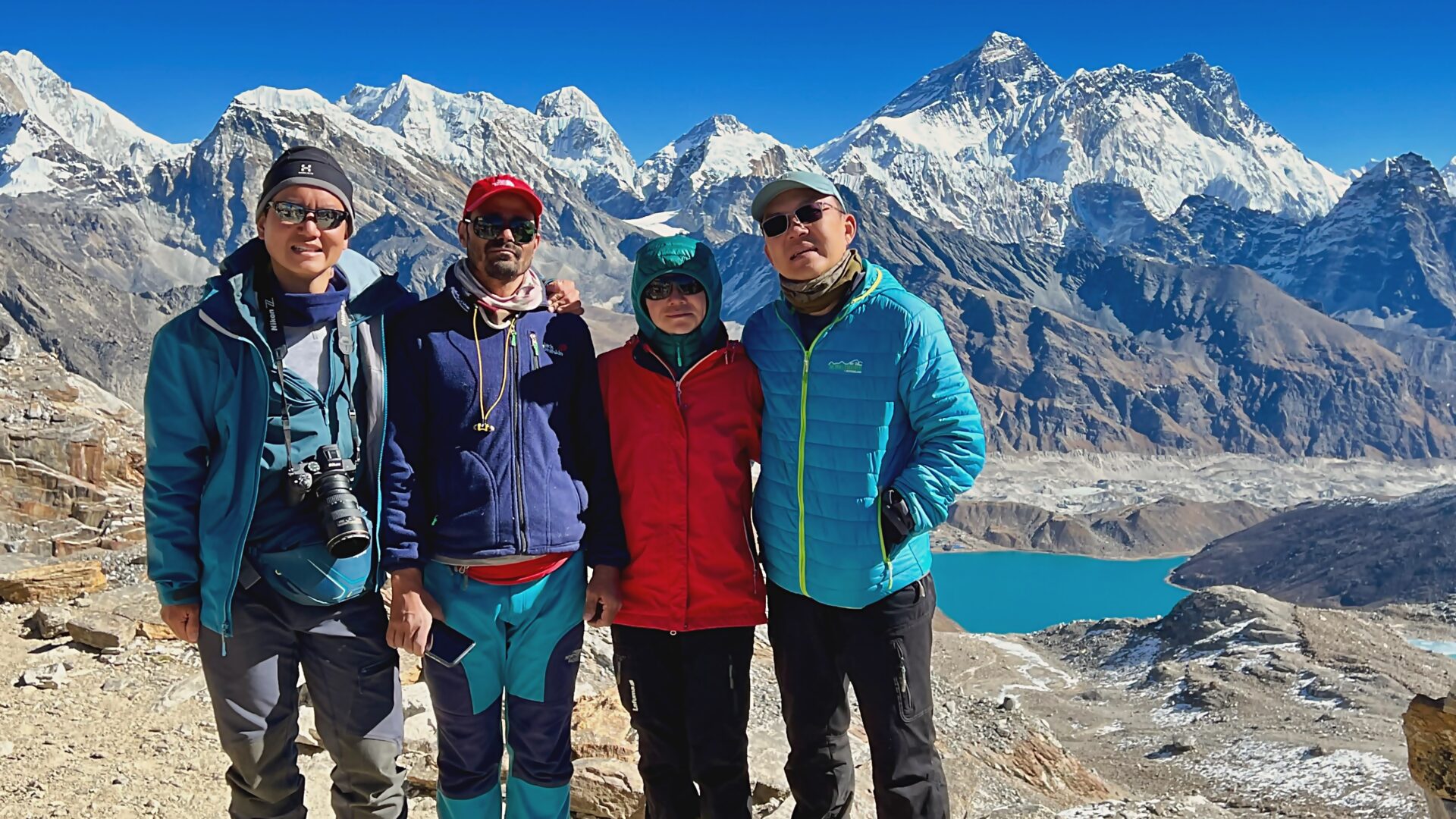 everest 3 high pass trek with three malayasian guests